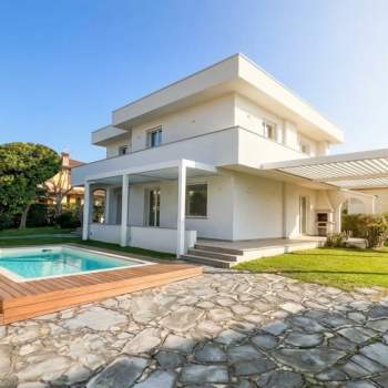 Villa in vendita a Forte dei Marmi (Lucca)