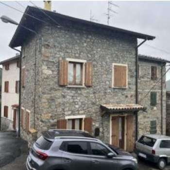 Casa singola in vendita a Ventasso (Reggio nell'Emilia)