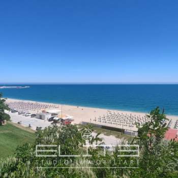 Villa in vendita a Numana (Ancona)