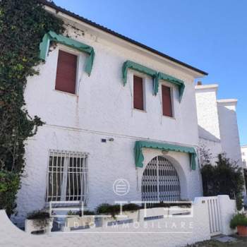 Casa a schiera in vendita a Numana (Ancona)
