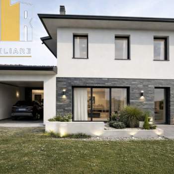Bifamiliare in vendita a Vigonza (Padova)