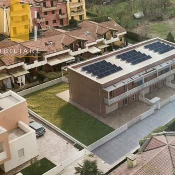 Trifamiliare in vendita a Noventa Padovana (Padova)