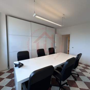 Ufficio in affitto a Padova (Padova)