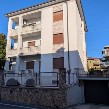Bifamiliare in vendita a Grezzana (Verona)