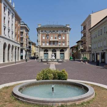 Negozio in vendita a Legnago (Verona)