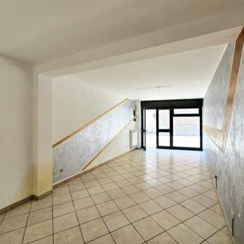 Negozio in vendita a Borgo Veneto (Padova)