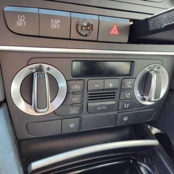 Comandi riscaldamento AUDI A3  del 2008