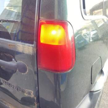 Fanale post destro NISSAN TERRANO II 1997