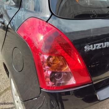 Fanale posteriore sinistro SUZUKI SWIFT  del 2009