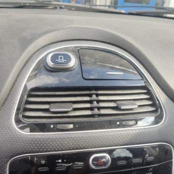 Bocchetta clima centr FIAT GRANDE PUNTO EVO 2010