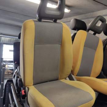 Sedile anteriore dx FIAT PANDA  del 2004