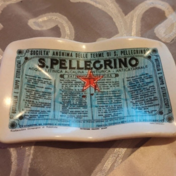 Posaceneri, rendiresto, insegne, gadget