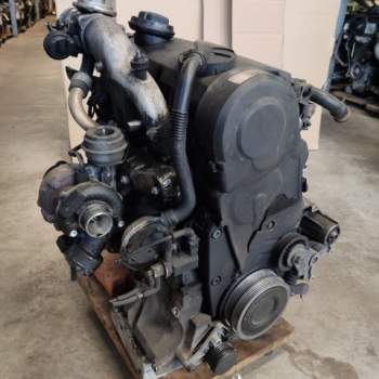 Motore VOLKSWAGEN PASSAT 1900cc diesel  del 2003