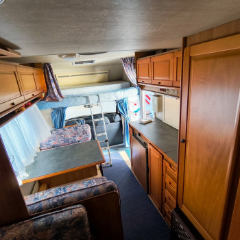 Camper usato 6 metri 6 posti omologato per 7