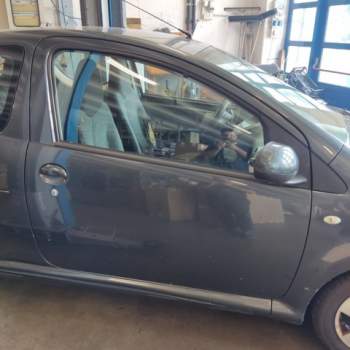Porta anteriore dx nuda TOYOTA AYGO  del 2005