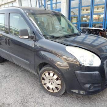 Ricambi FIAT DOBLO 1600cc diesel  del 2011