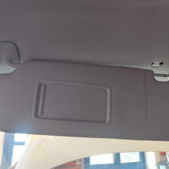 Aletta parasole sinistra AUDI A3  del 2013