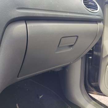 Cassetto portaoggetti FORD FOCUS  del 2009