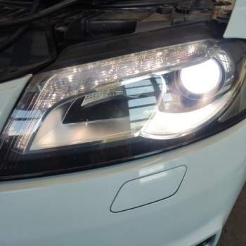 Proiettore sinistro AUDI A3  del 2013