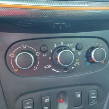 Comandi riscaldamento DACIA SANDERO  del 2018