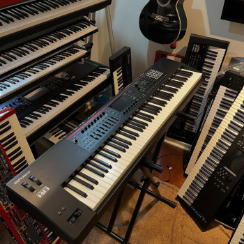 WWW.BULKINZ.COM nuovi, pianoforti digitali, tastiere workstation, interfacce aud