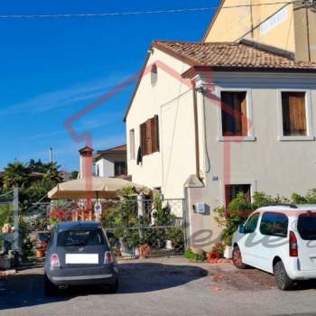Casa a schiera in vendita a Bassano del Grappa (Vicenza)