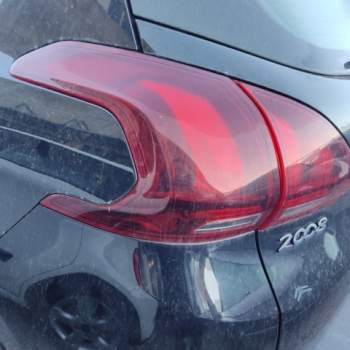 Fanale posteriore sinistro PEUGEOT 2008  del 2018