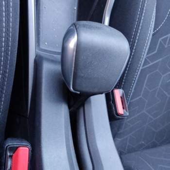 Leva freno a mano PEUGEOT 2008 1199cc benz 2018