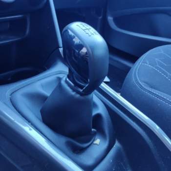 Leva cambio PEUGEOT 2008 1199cc benzina  del 2018