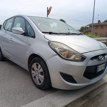 HYUNDAI iX20