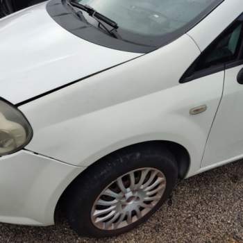 Parafango sinistro FIAT GRANDE PUNTO  del 2011