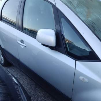 Porta anteriore dx nuda FIAT SEDICI  del 2007
