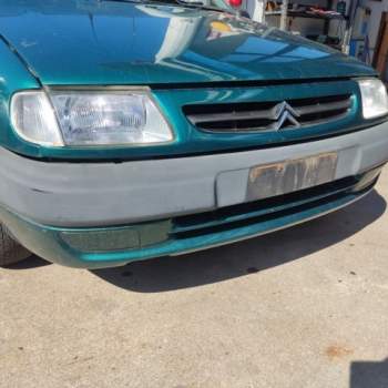 Paraurti anteriore CITROEN SAXO  del 1996