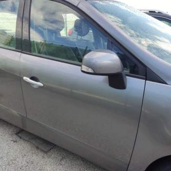 Porta anteriore dx nuda RENAULT SCENIC  del 2010