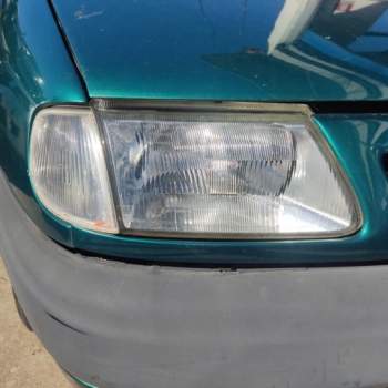 Proiettore destro CITROEN SAXO  del 1996
