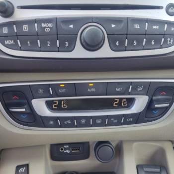 Comandi riscaldamento RENAULT SCENIC  del 2010