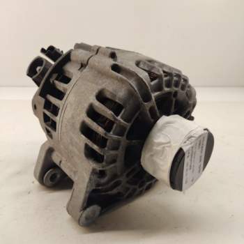 Alternatore PEUGEOT 2008 1199cc benzina  del 2018