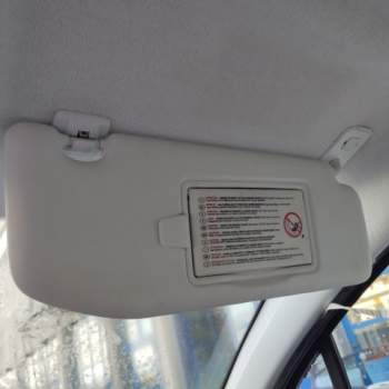 Aletta parasole destra PEUGEOT 208  del 2012