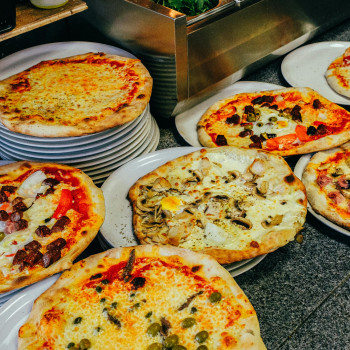 PIZZERIA D'ASPORTO IN VENDITA A QUARTO D'ALTINO