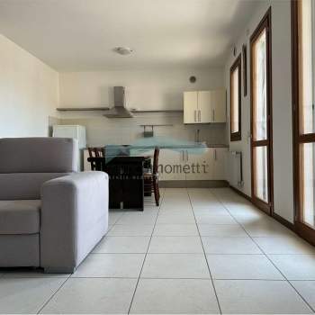 APPARTAMENTO TRICAMERE P.1 - INGRESSO INDIPENDENTE a Fregona
