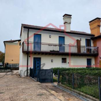 Casa a schiera in vendita a Trebaseleghe (Padova)