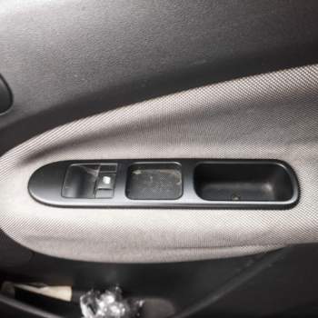 Comando vetri ant dx CITROEN C3 PICASSO  del 2014