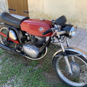 Moto mv sport 150  