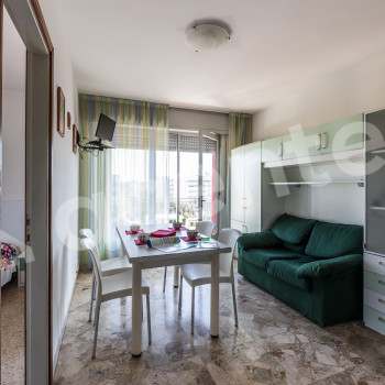 Quadrilocale Bibione 30m dal mare