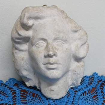 Volto / Busto di donna in gesso da appendere