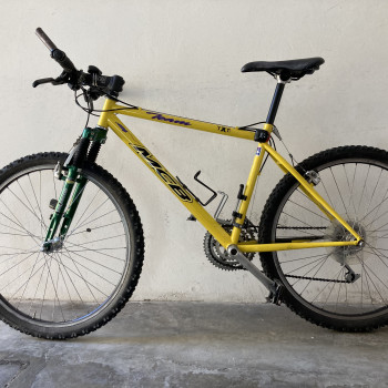 MTB telaio 26” in acciaio alleggerito con accessori 