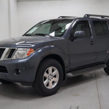 Nissan Pathfinder SE del 2010