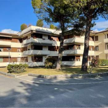 APPARTAMENTO CON SPLENDIDO TERRAZZO AI FRATI a Vittorio Veneto