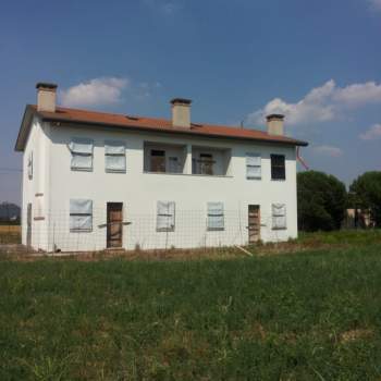 Bifamiliare in vendita a Monselice (Padova)