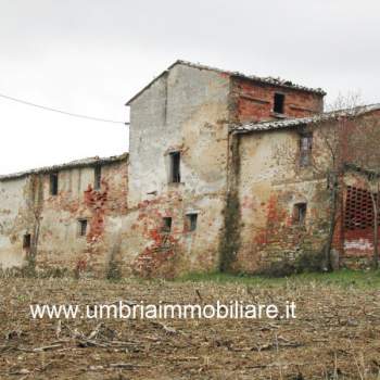 Rustico in vendita a Panicale (Perugia)